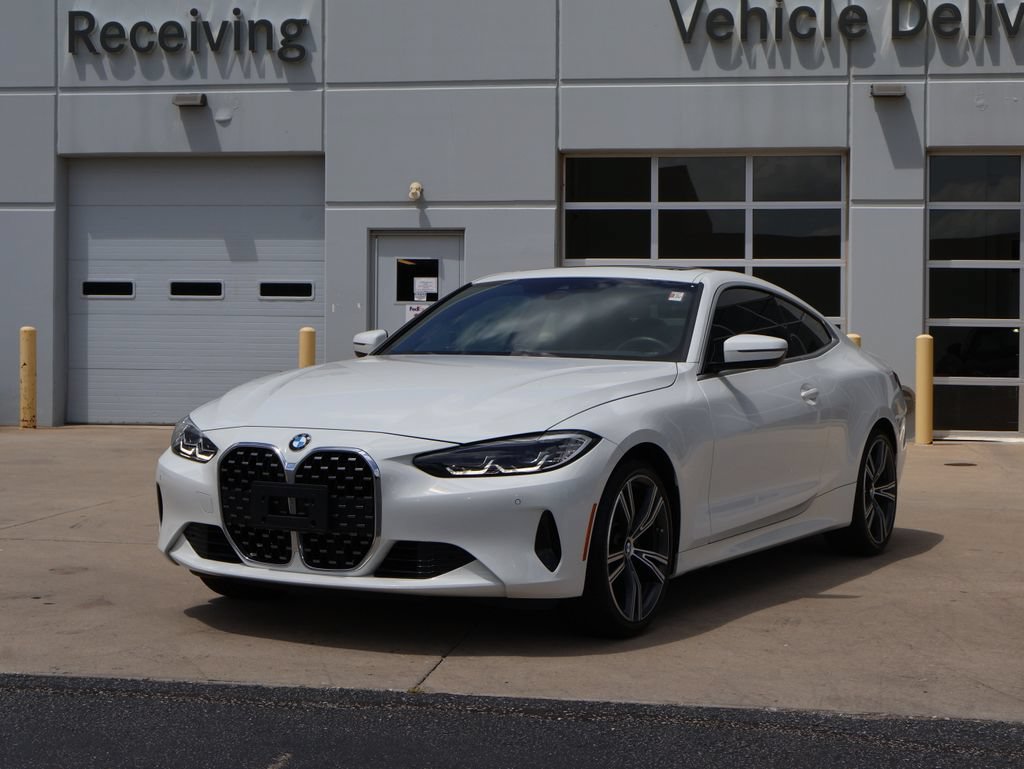Used 2024 BMW 430i xDrive Coupe w/ Premium Package AWD/4WD image 3