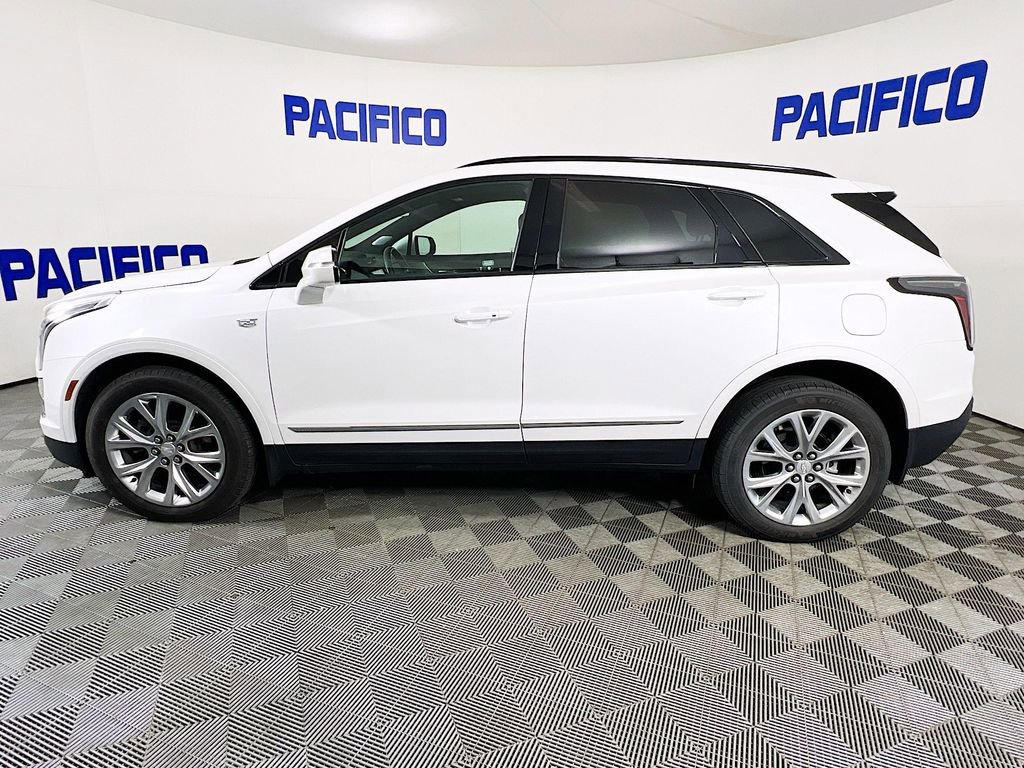 Used 2021 Cadillac XT5 Sportv w/ LPO, Floor Liner Package image 5