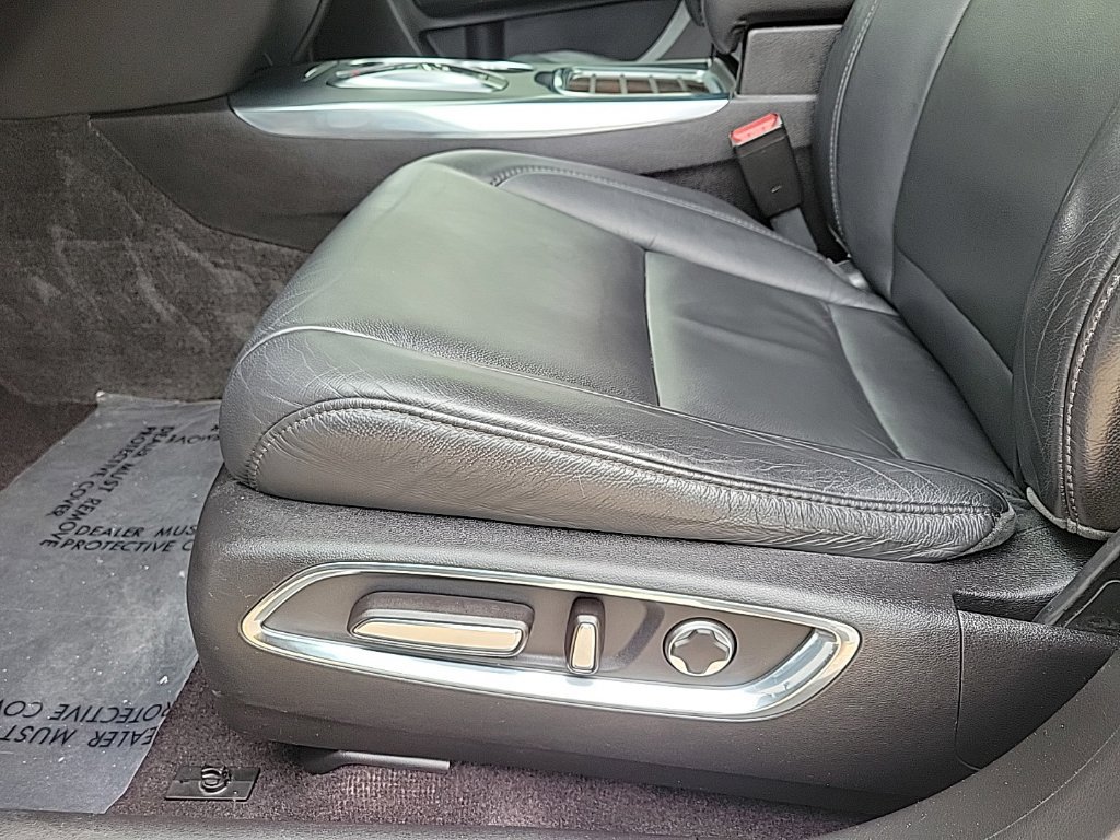 Used 2020 Acura MDX FWD image 13