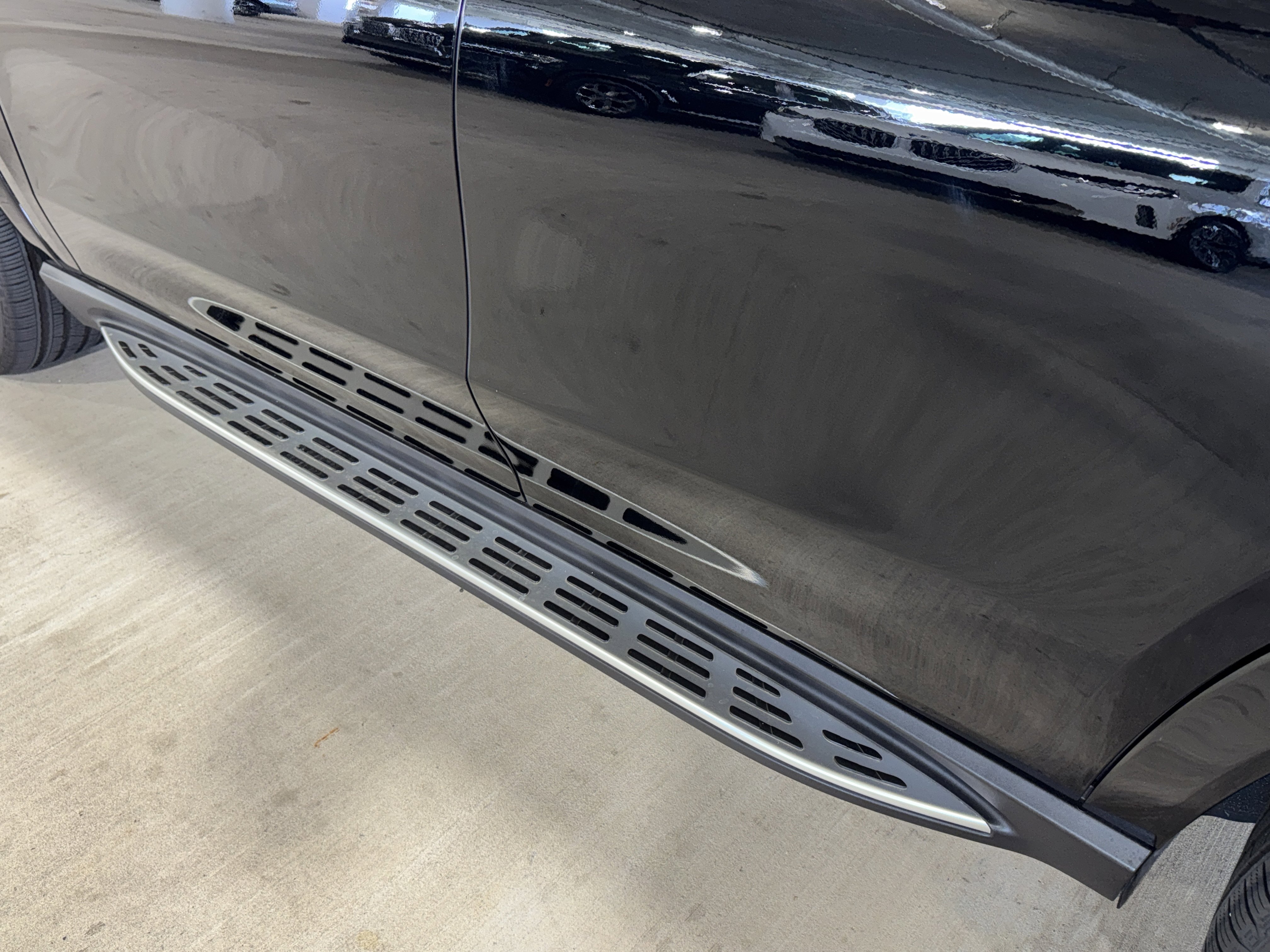 Used 2025 Mercedes-Benz GLE 350 4MATIC image 38