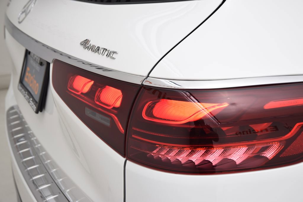 Used 2025 Mercedes-Benz GLS 450 4MATIC image 14