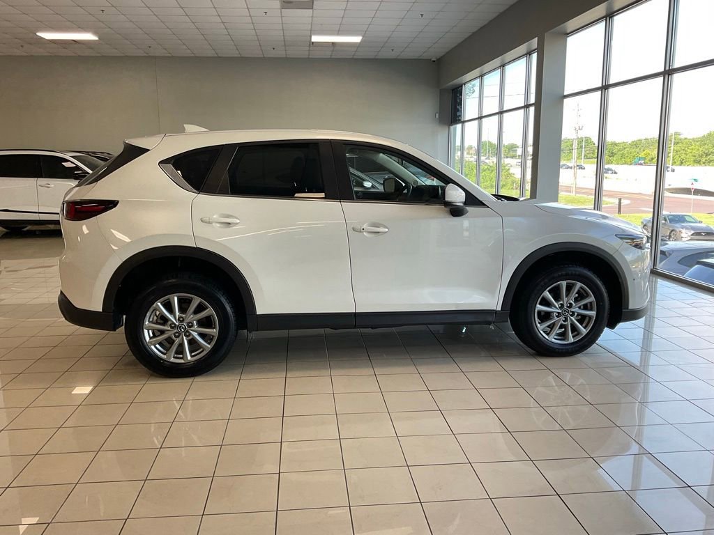Used 2023 MAZDA CX-5 AWD 2.5 S w/ Select Package image 7
