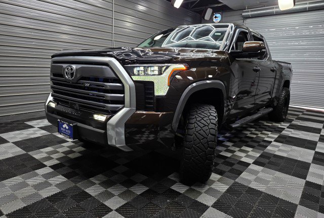 Used 2023 Toyota Tundra Limited AWD/4WD image 45