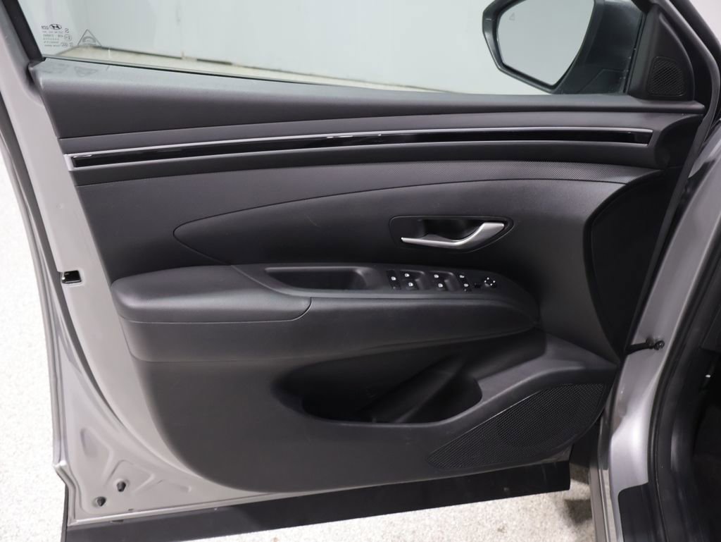 Used 2024 Hyundai Tucson Blue AWD/4WD image 12
