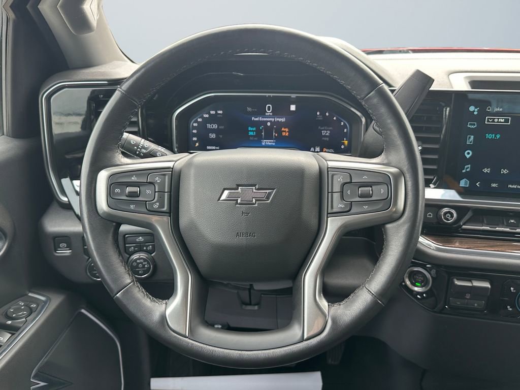 Used 2022 Chevrolet Silverado 1500 RST AWD/4WD image 12