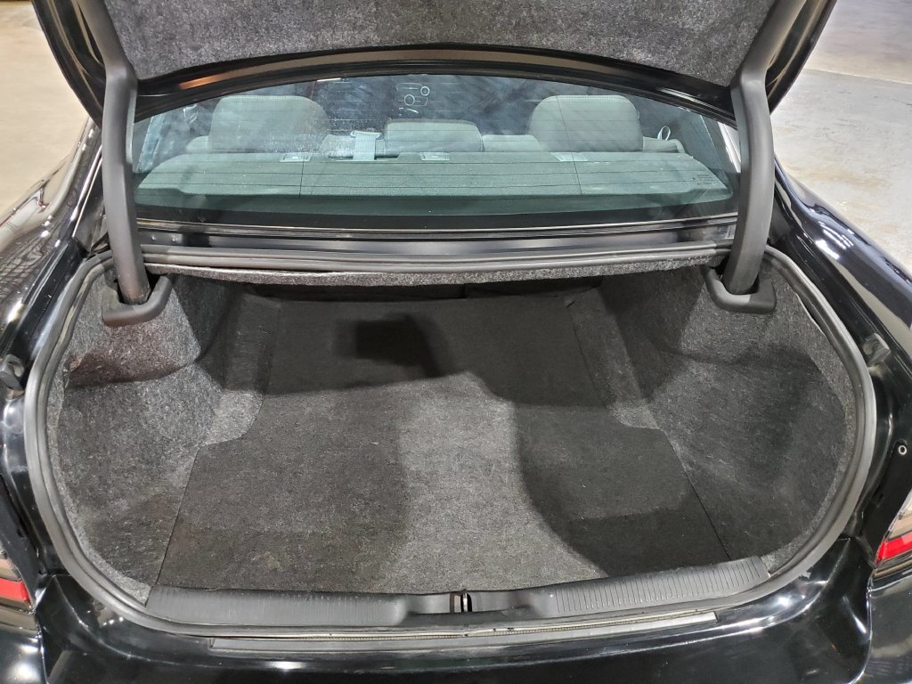 Used 2023 Dodge Charger R/T w/ Blacktop Package RWD image 36