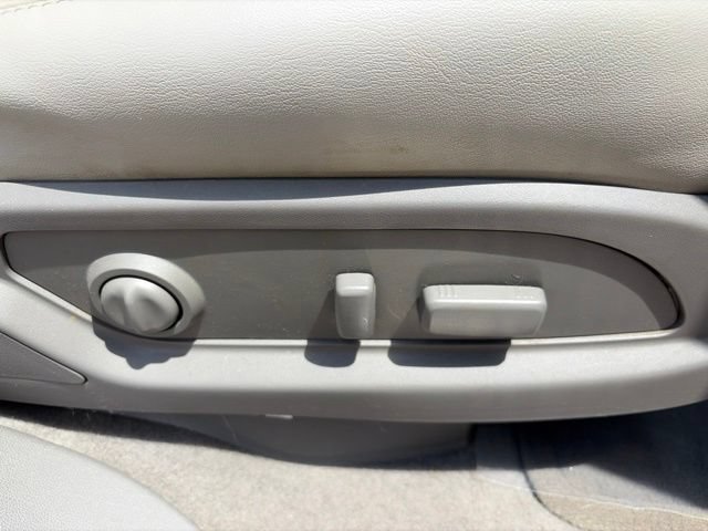 Used 2016 Chevrolet Traverse LTZ AWD/4WD image 48