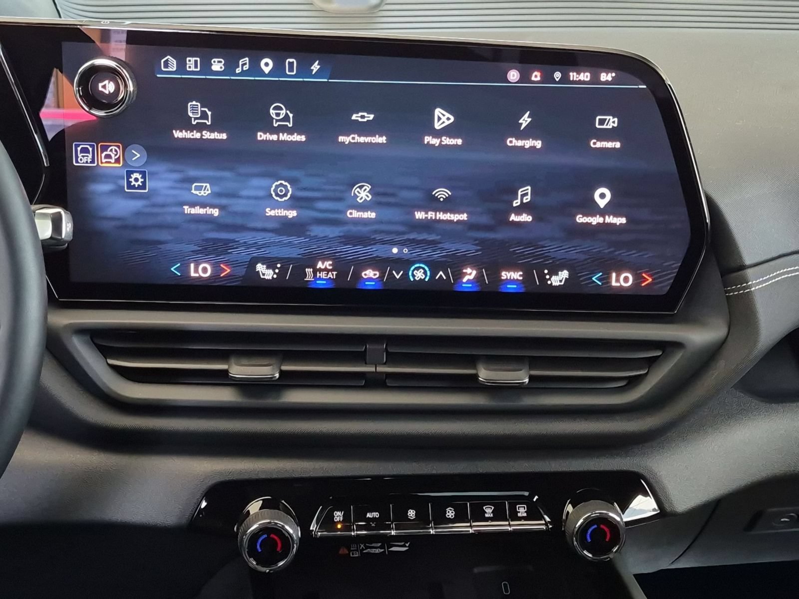 Used 2026 Chevrolet Silverado EV LT AWD/4WD image 18