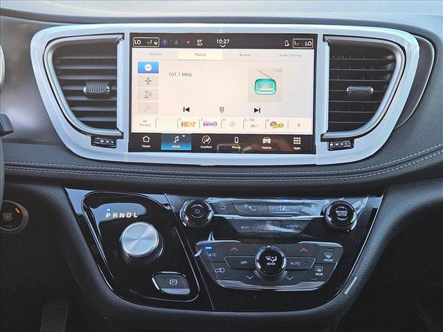 New 2026 Chrysler Pacifica Select w/ S Appearance Package FWD image 12