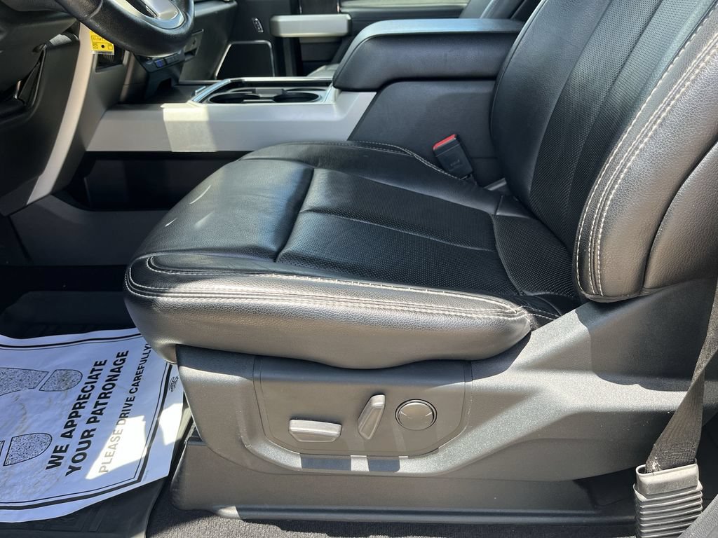 Used 2020 Ford F250 Lariat w/ Lariat Value Package AWD/4WD image 12