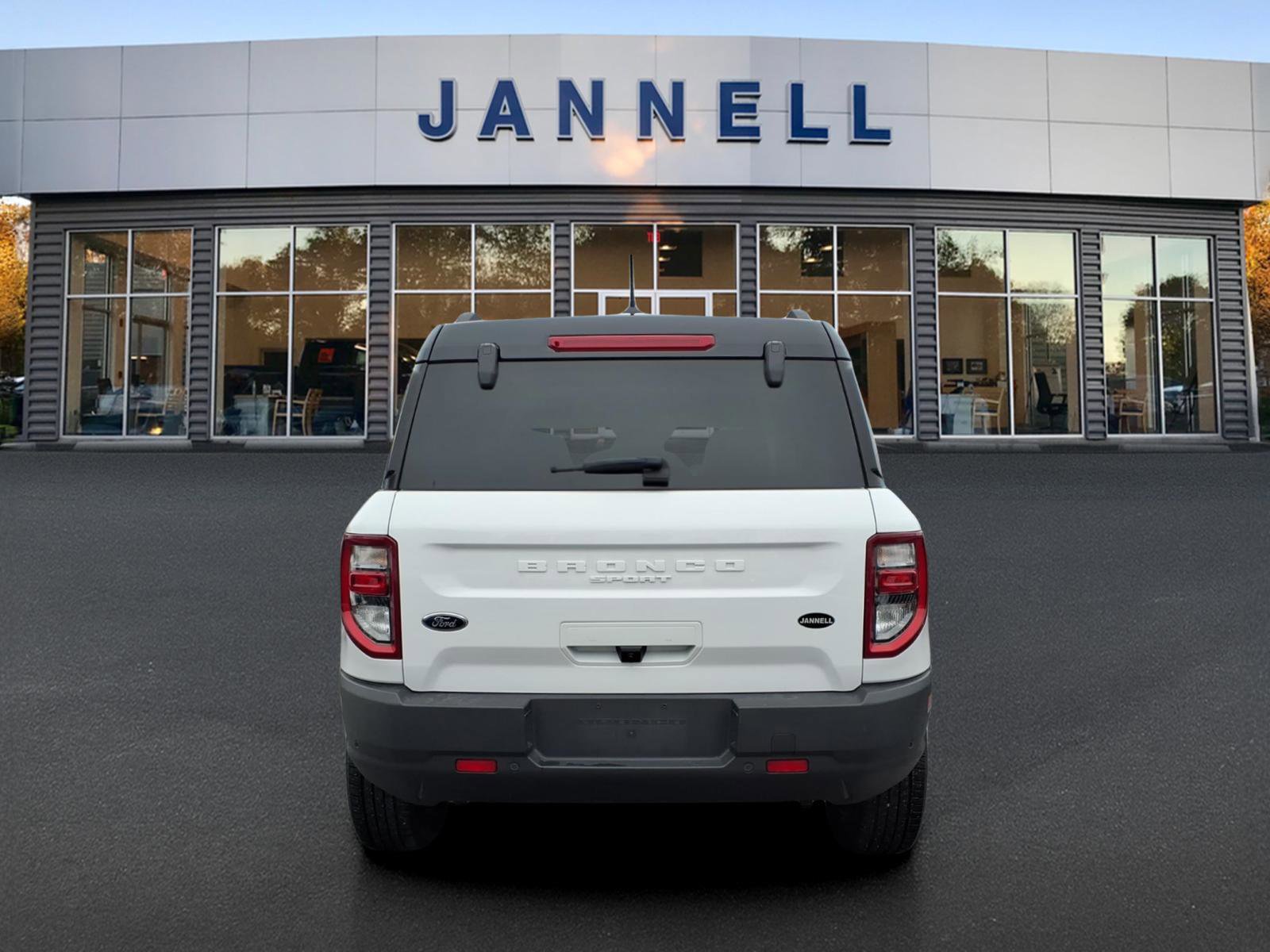 Used 2021 Ford Bronco Sport Outer Banks image 6