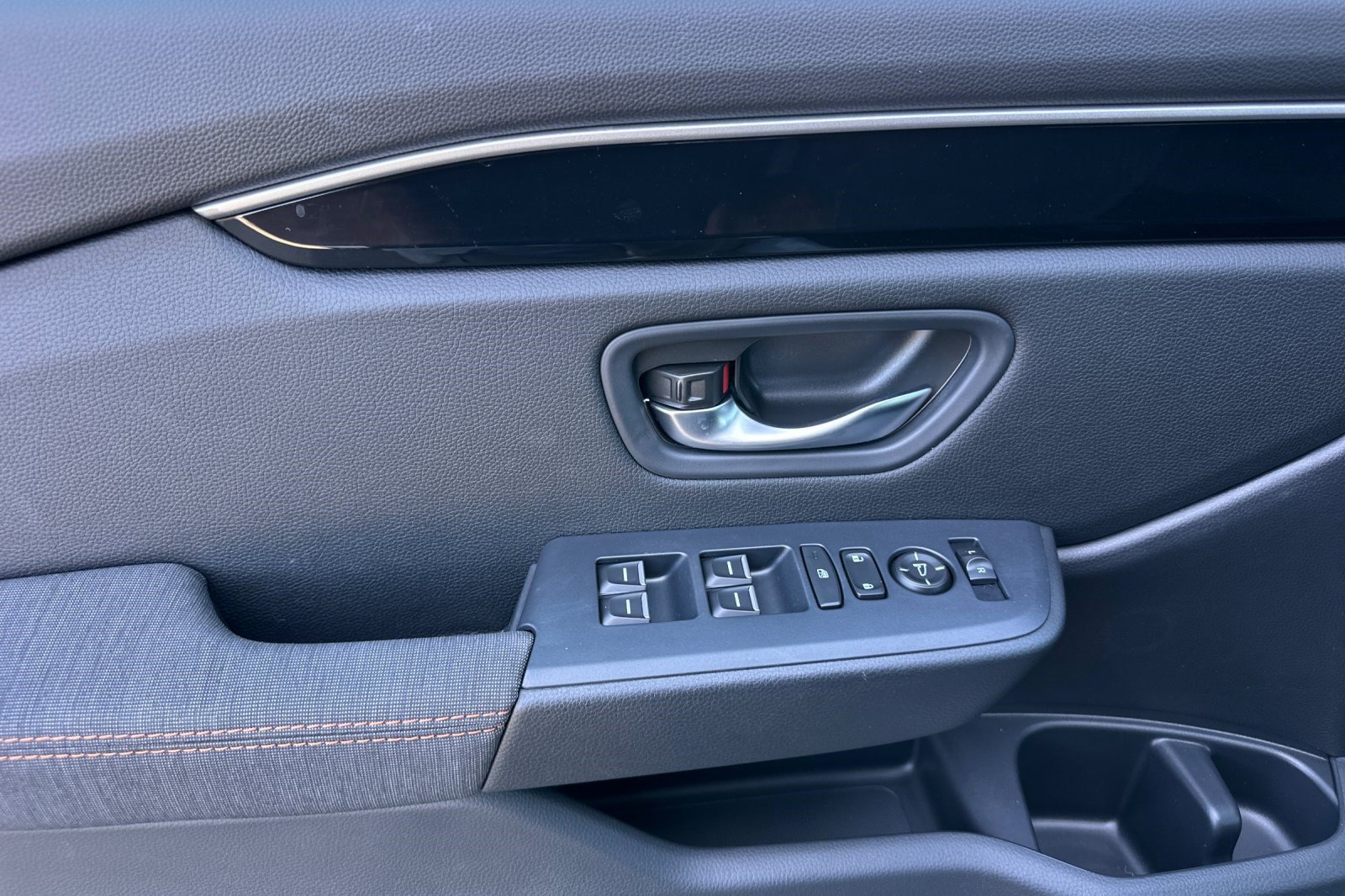 New 2026 Honda Pilot Sport image 32