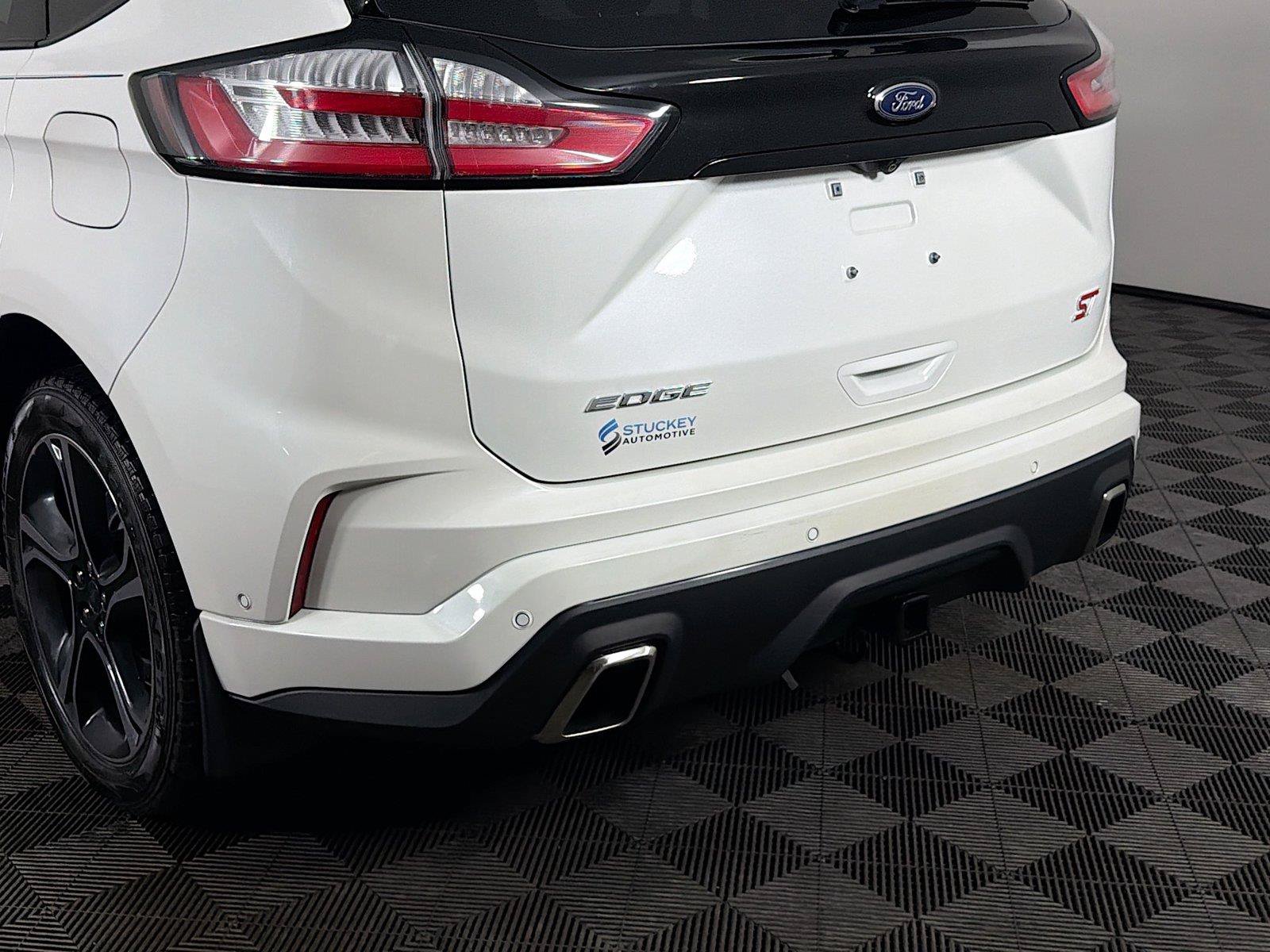 Used 2020 Ford Edge ST w/ Equipment Group 401A AWD/4WD image 40