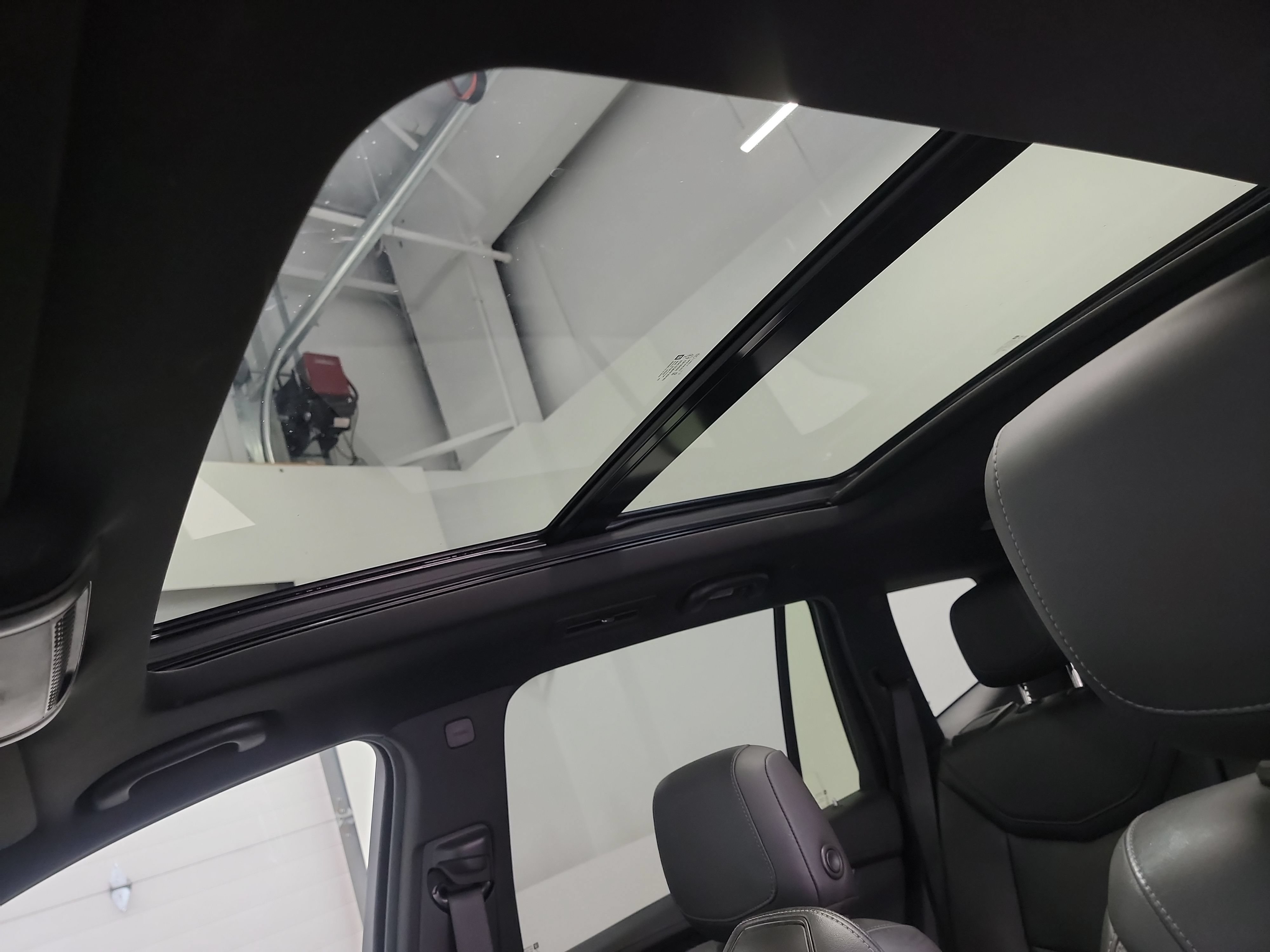 Used 2020 Cadillac XT6 Premium Luxury FWD image 24