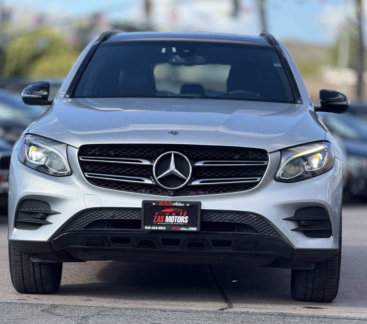 Used 2019 Mercedes-Benz GLC 300 image 3