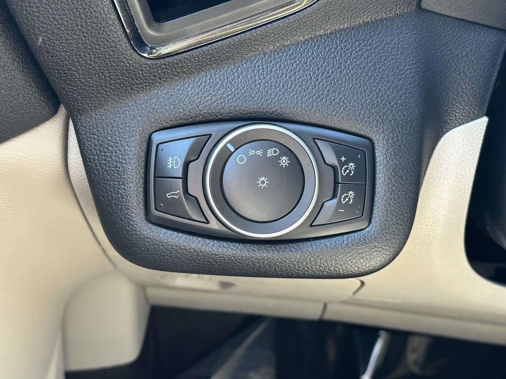 Used 2017 Ford Escape Titanium w/ Equipment Group 301A image 23