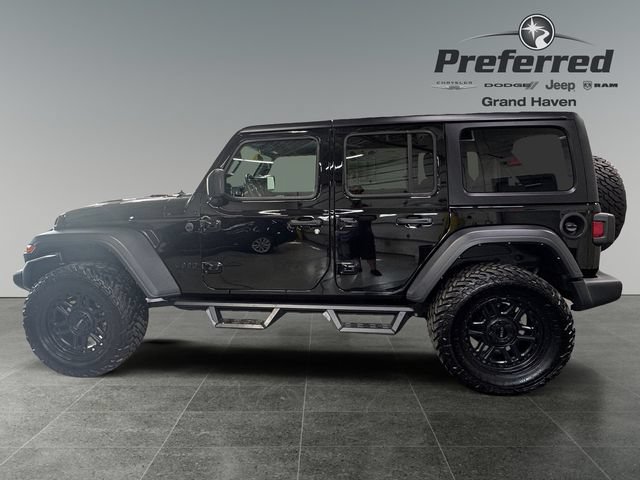Used 2023 Jeep Wrangler Unlimited Sport AWD/4WD image 10