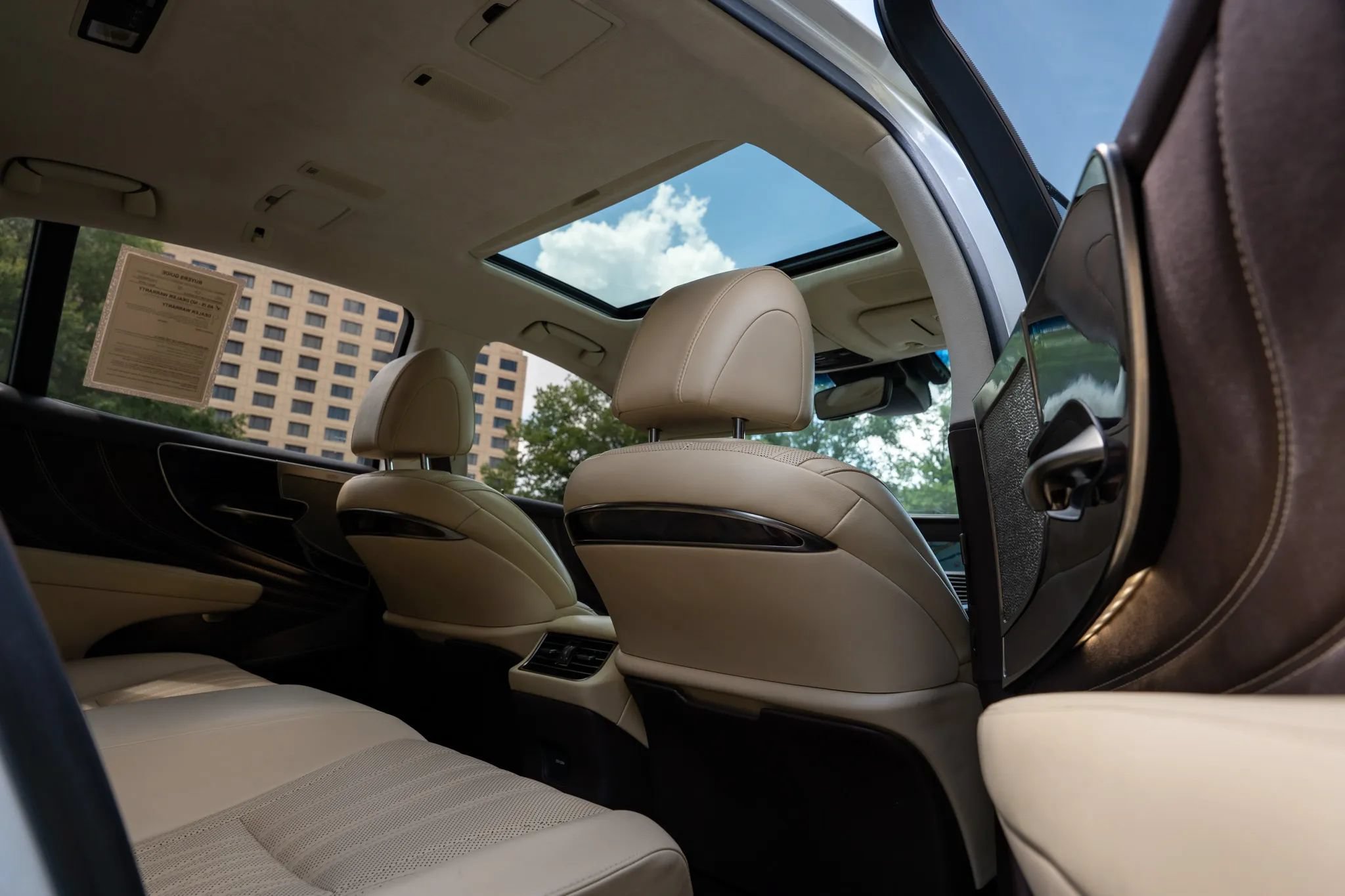 Used 2018 Lexus LS 500 w/ Interior Upgrade Package RWD image 15