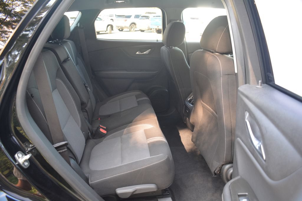 Used 2025 Chevrolet Blazer LT FWD image 20
