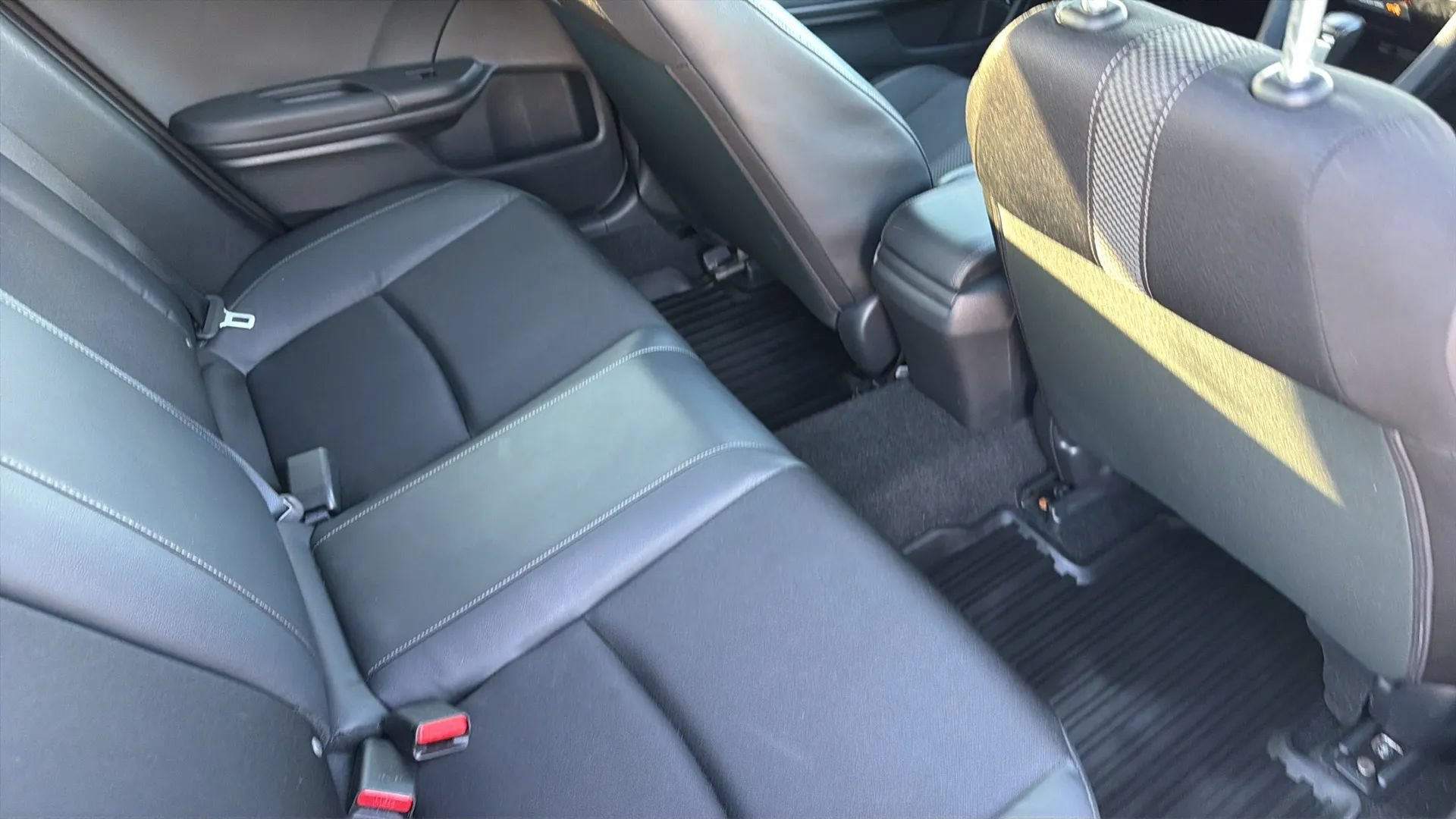 Used 2019 Honda Civic Sport image 60