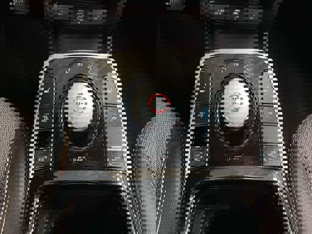 Used 2022 Kia Niro EX w/ Cold Weather Package image 28