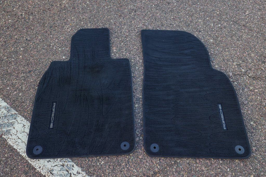 Used 2021 Porsche 718 Boxster Base w/ Premium Package image 90