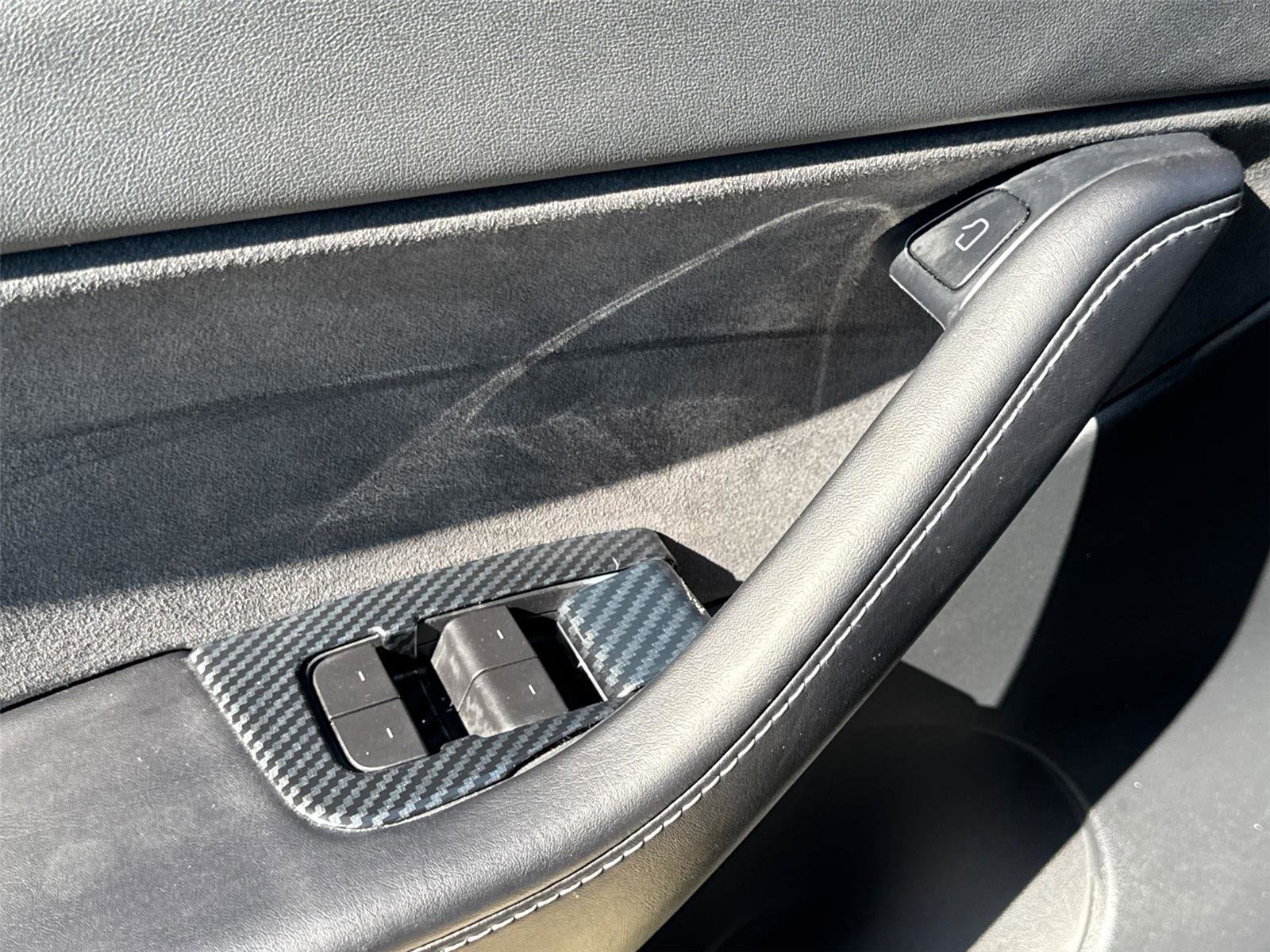 Used 2021 Tesla Model Y Long Range image 30