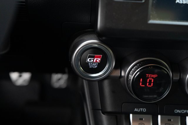 Used 2024 Toyota GR86 Premium image 26