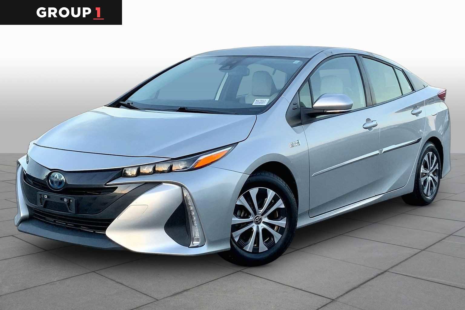Used 2021 Toyota Prius Prime XLE FWD image 1