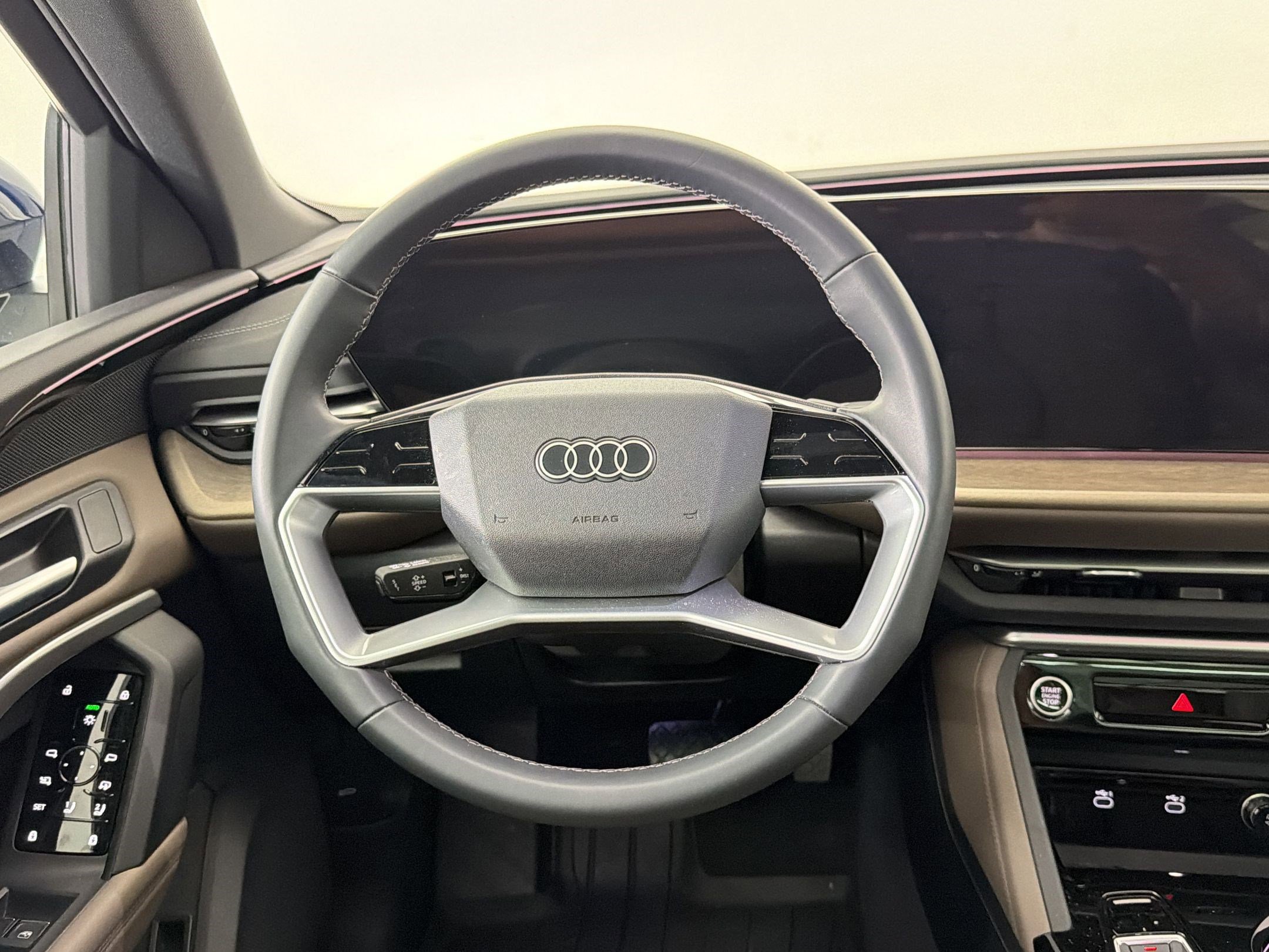 Certified 2025 Audi Q5 Premium w/ Convenience Package image 18