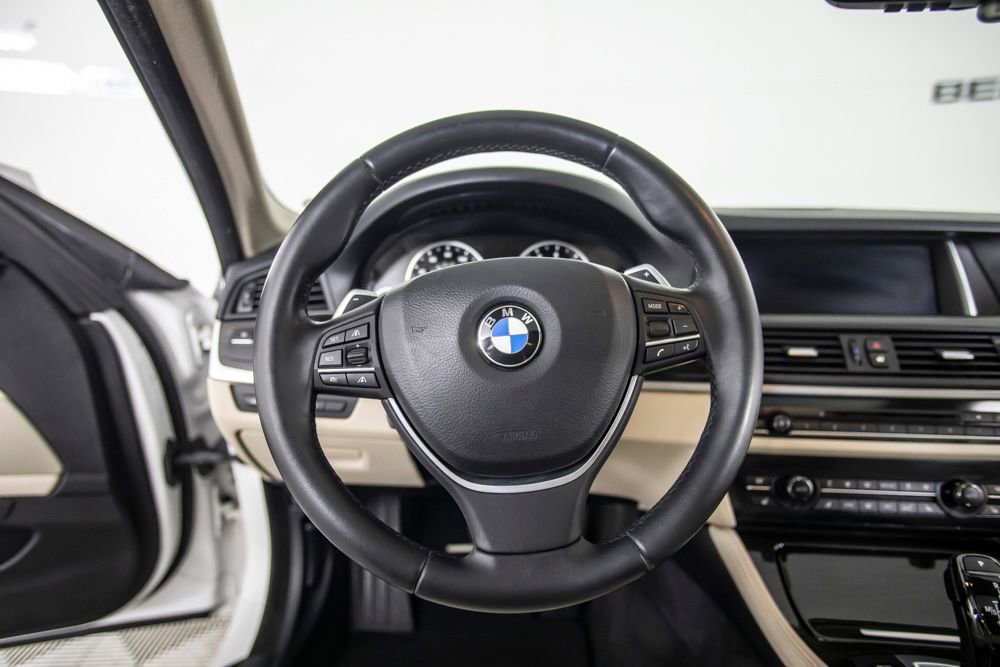 Used 2014 BMW 550i Sedan RWD image 28