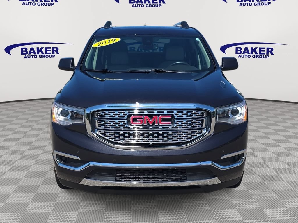 Certified 2019 GMC Acadia Denali w/ Technology Package AWD/4WD image 2