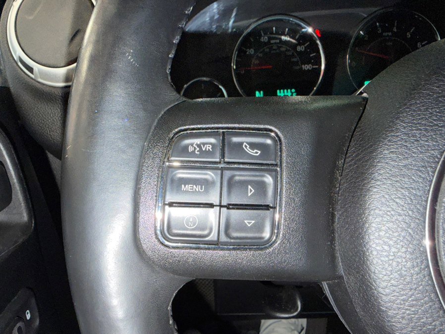 Used 2013 Jeep Wrangler Unlimited Rubicon w/ Connectivity Group image 49