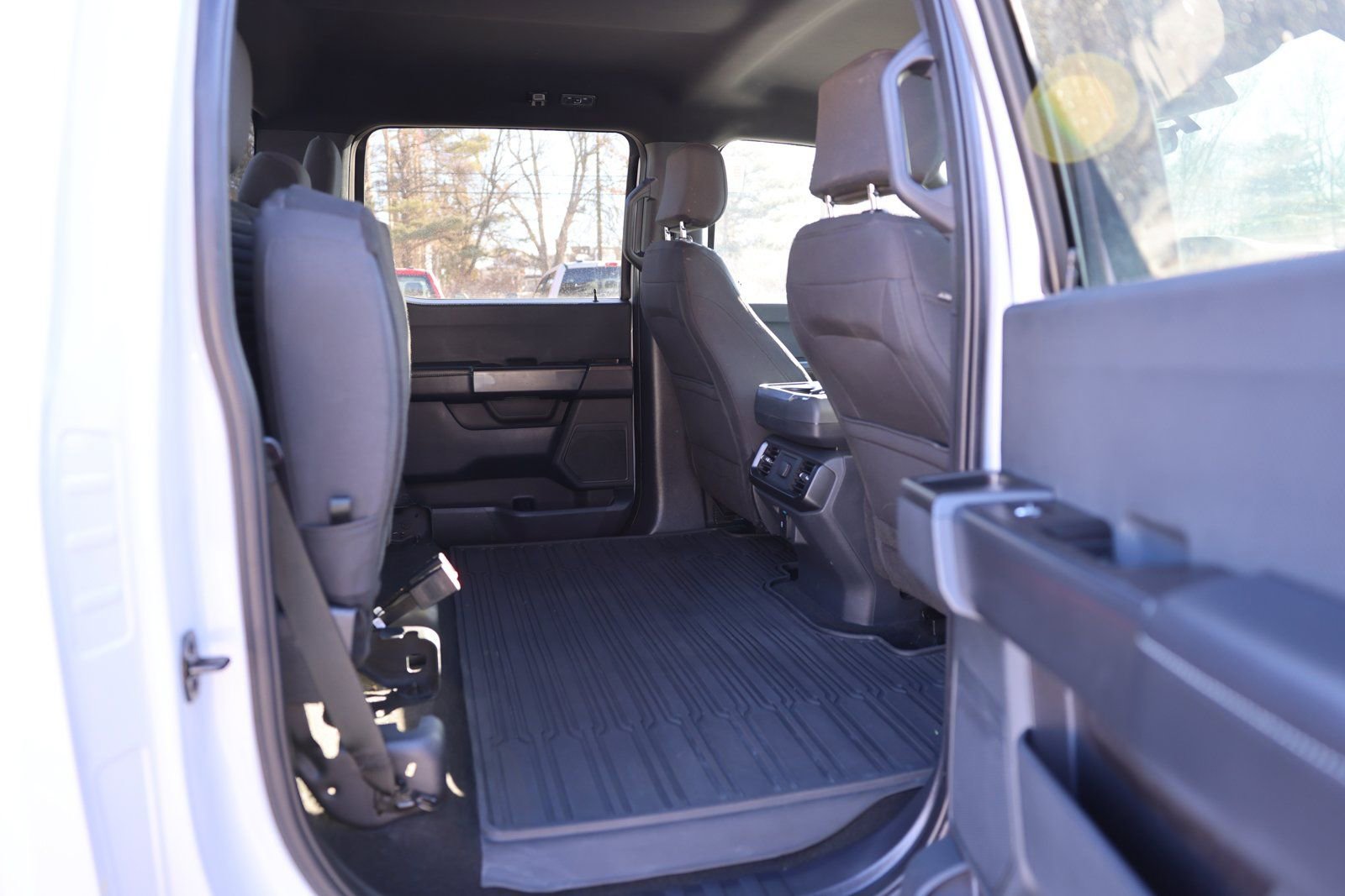 Certified 2022 Ford F150 XL w/ STX Appearance Package AWD/4WD image 11