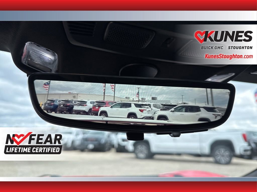 Used 2022 Chevrolet Corvette Stingray Preferred Conv w/ Z51 Performance Package RWD image 47