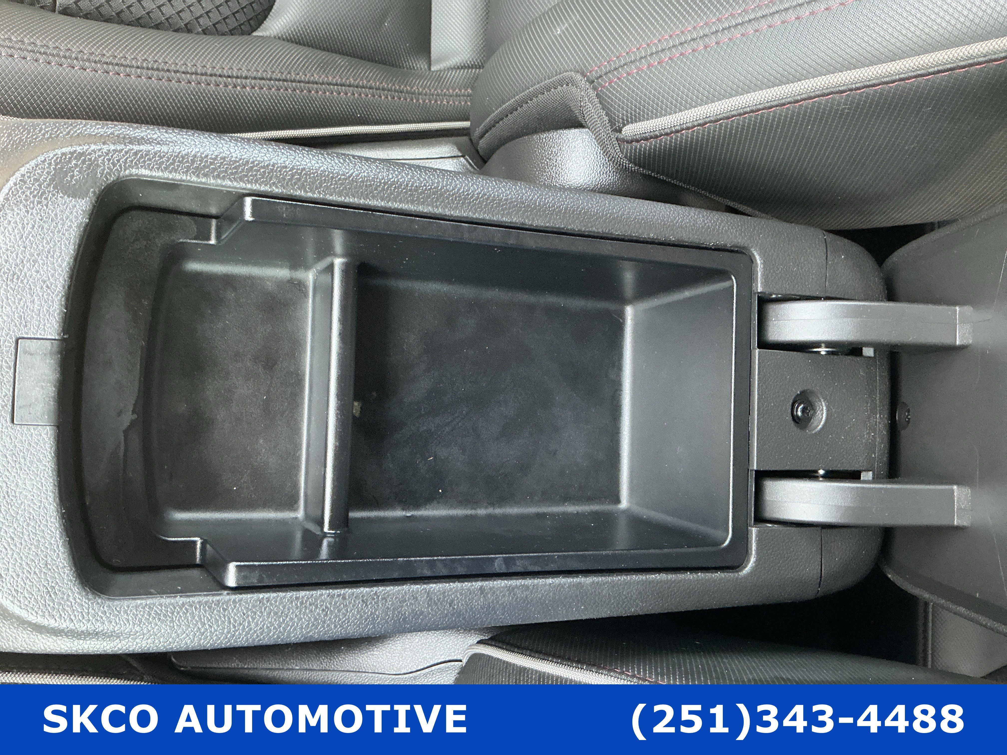 Used 2021 Chevrolet TrailBlazer RS w/ Convenience Package FWD image 24