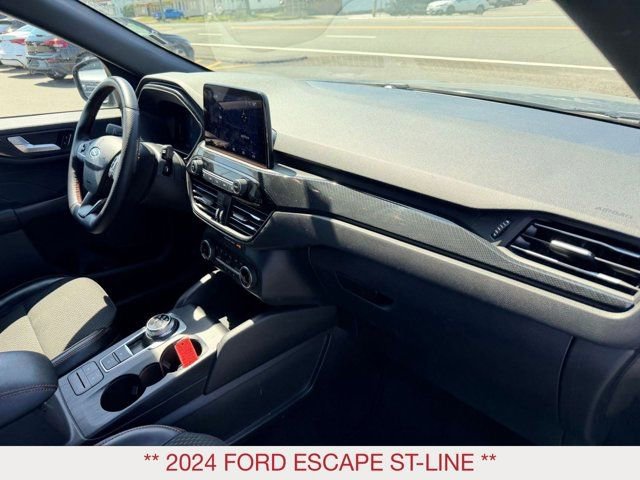 Used 2024 Ford Escape ST-Line AWD/4WD image 9