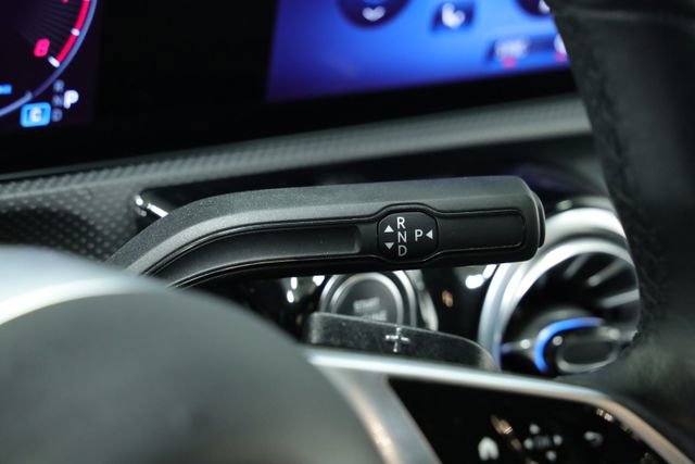 Used 2025 Mercedes-Benz CLA 250 image 28