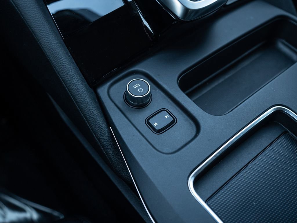 Certified 2026 Acura MDX SH-AWD image 37