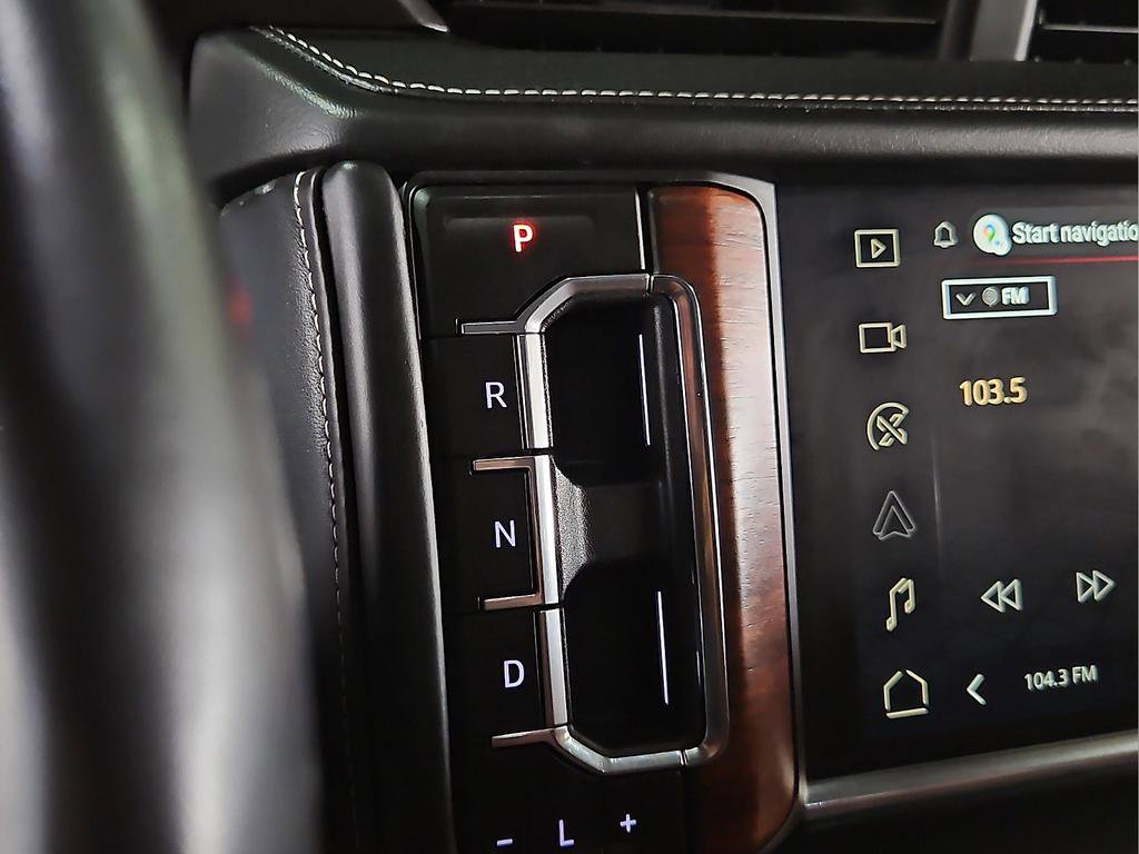 Used 2024 GMC Yukon Denali Ultimate image 26