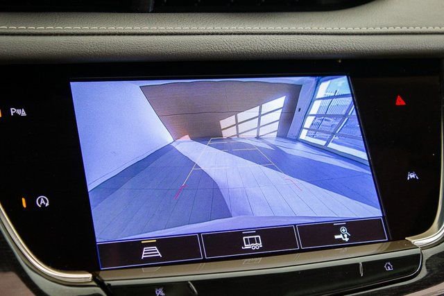 Used 2022 Cadillac XT6 Premium Luxury image 34