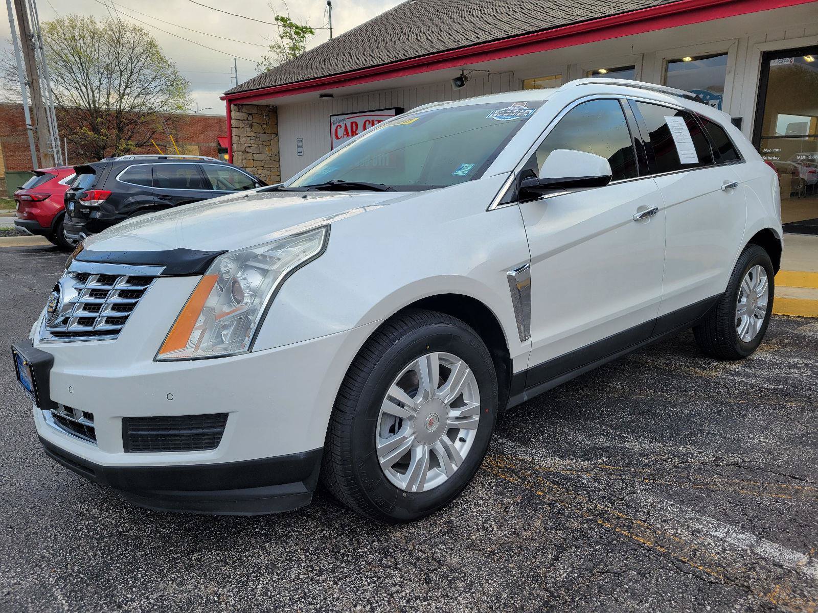 Used 2014 Cadillac SRX Luxury AWD/4WD image 3