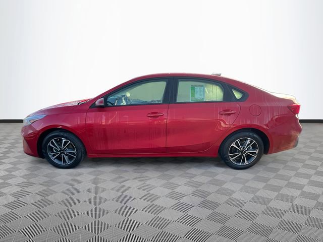 Used 2024 Kia Forte LXS w/ LXS Technology Package FWD image 3