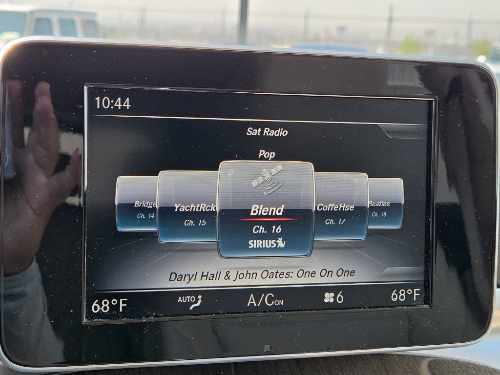 Used 2018 Mercedes-Benz GLC 300 image 23