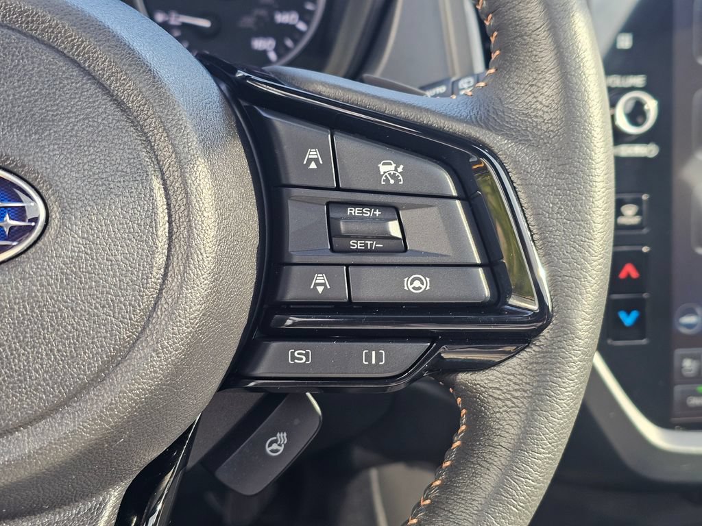 Certified 2025 Subaru Forester Touring AWD/4WD image 27