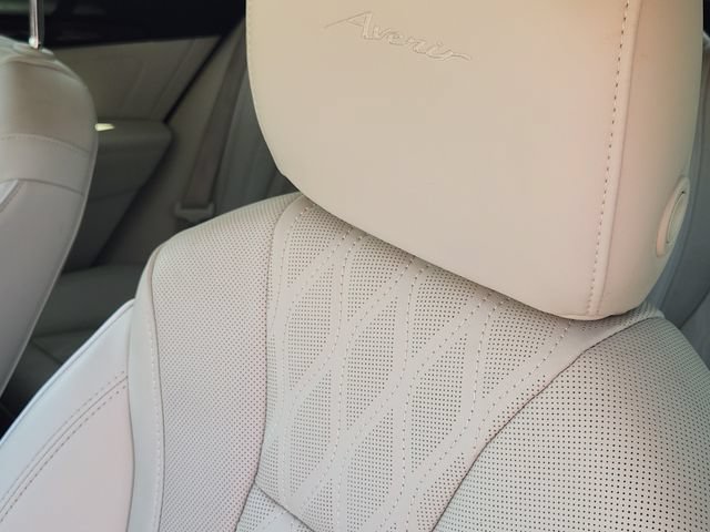 Used 2023 Buick Envision Avenir FWD image 15