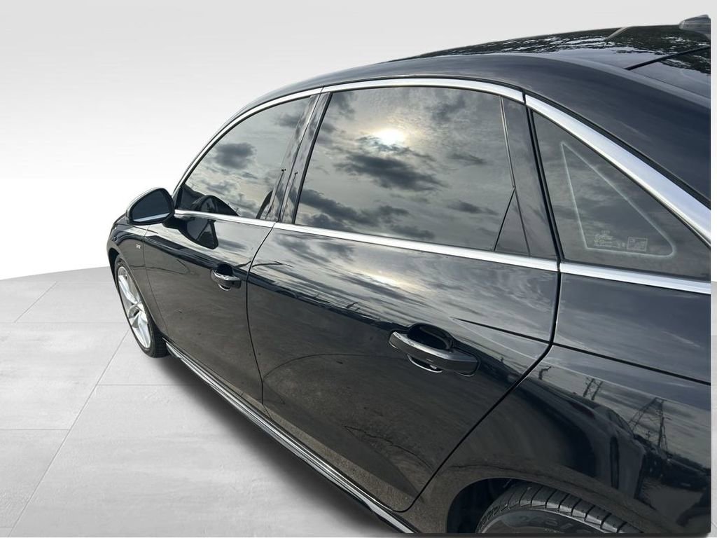Used 2022 Audi A4 2.0T Premium w/ Convenience Package image 30