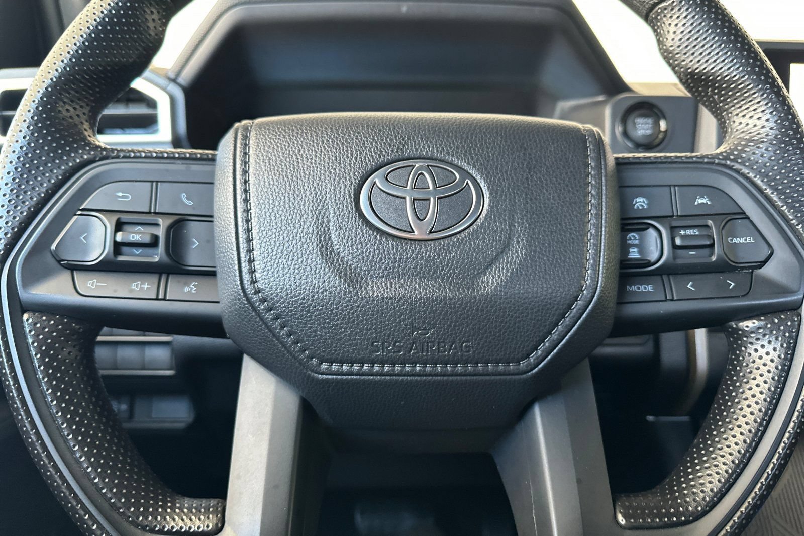Certified 2026 Toyota Tacoma SR5 AWD/4WD image 22