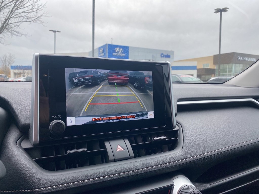 Used 2024 Toyota RAV4 LE image 19