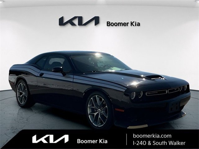 Used 2023 Dodge Challenger GT image 3